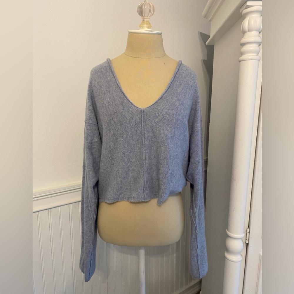 FREE PEOPLE SLOUCHY V NECK SWEATER